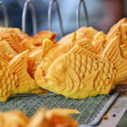 Taiyaki Red Bean Stand | Uwajimaya